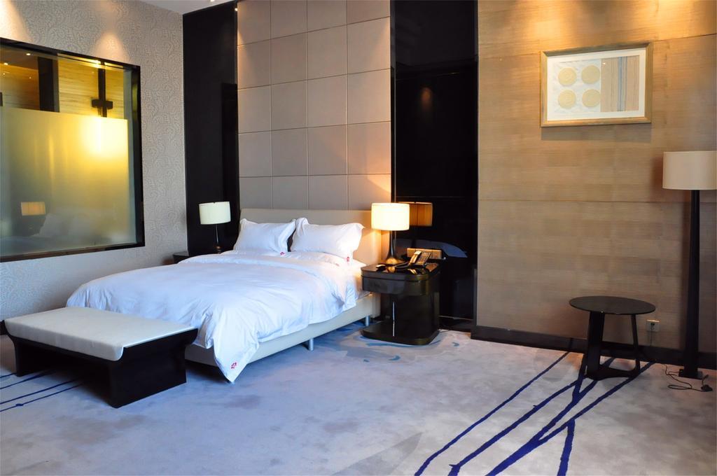 Baotou West Lake Hotel Esterno foto